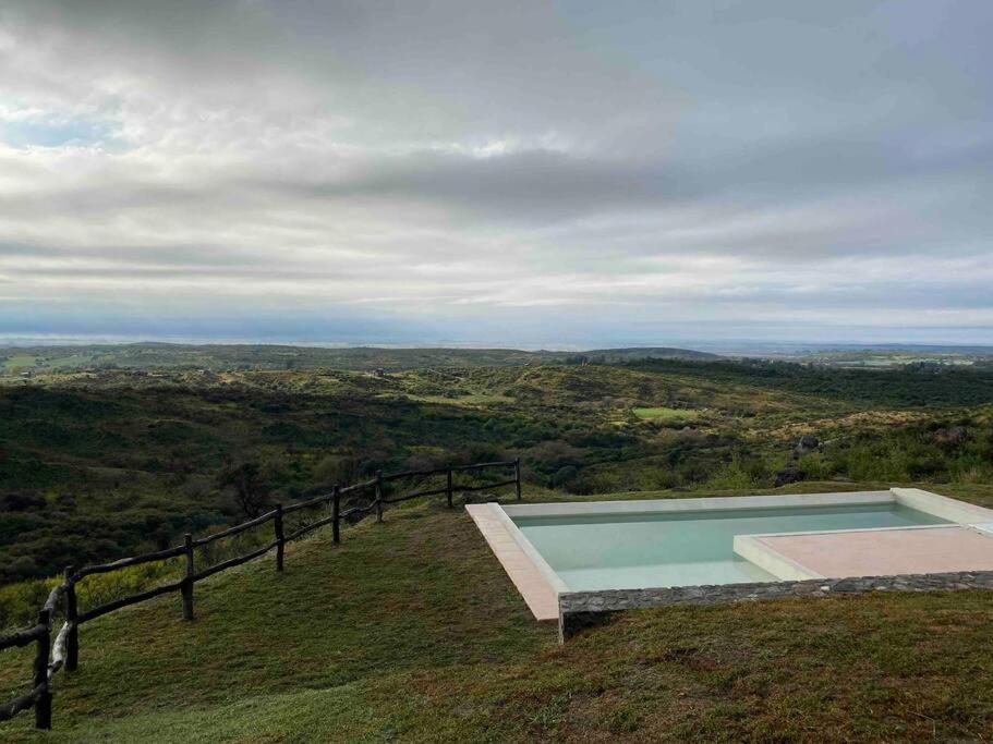 Chalet Casa En Ascochinga B.° Cerrado. Sierras De *